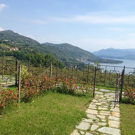 Apartment Lake Maggiore Meina