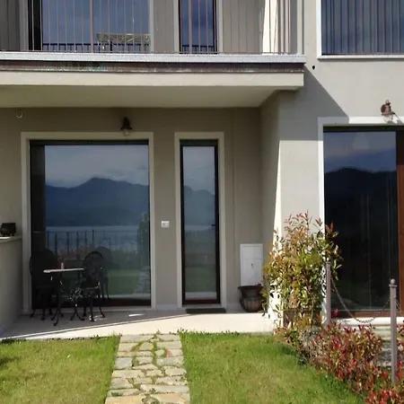 Apartment Lake Maggiore Meina